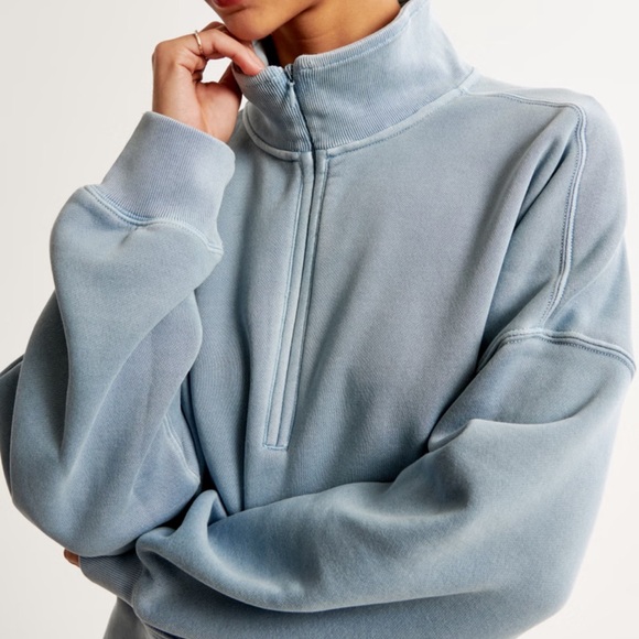 Abercrombie & Fitch Tops - Abercrombie Essential Sunday Half Zip